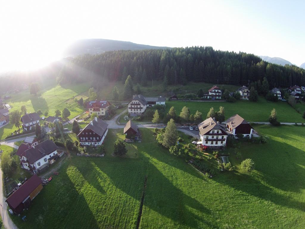Appartamento Haus Pfarrkirchner Mauterndorf  Esterno foto